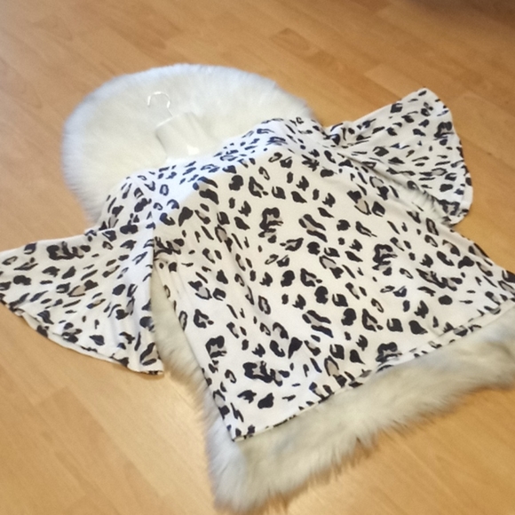 Tickled Teal Animal Print Knit Top - Picture 8 of 13